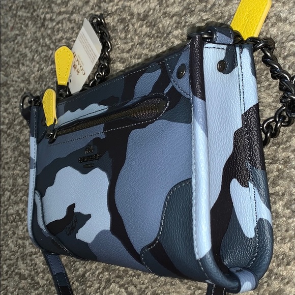 Coach Crossbody Purse - Picture 3 of 11